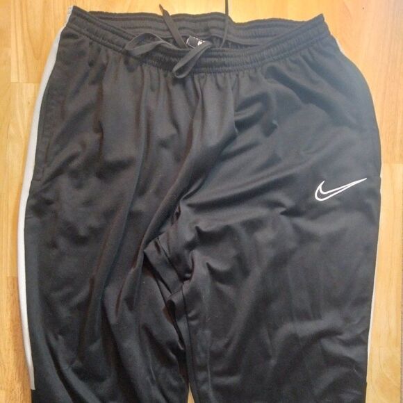 Vintage Nike Dri-Fit Sweat Pants Joggers Trainers - Picture 2 of 8
